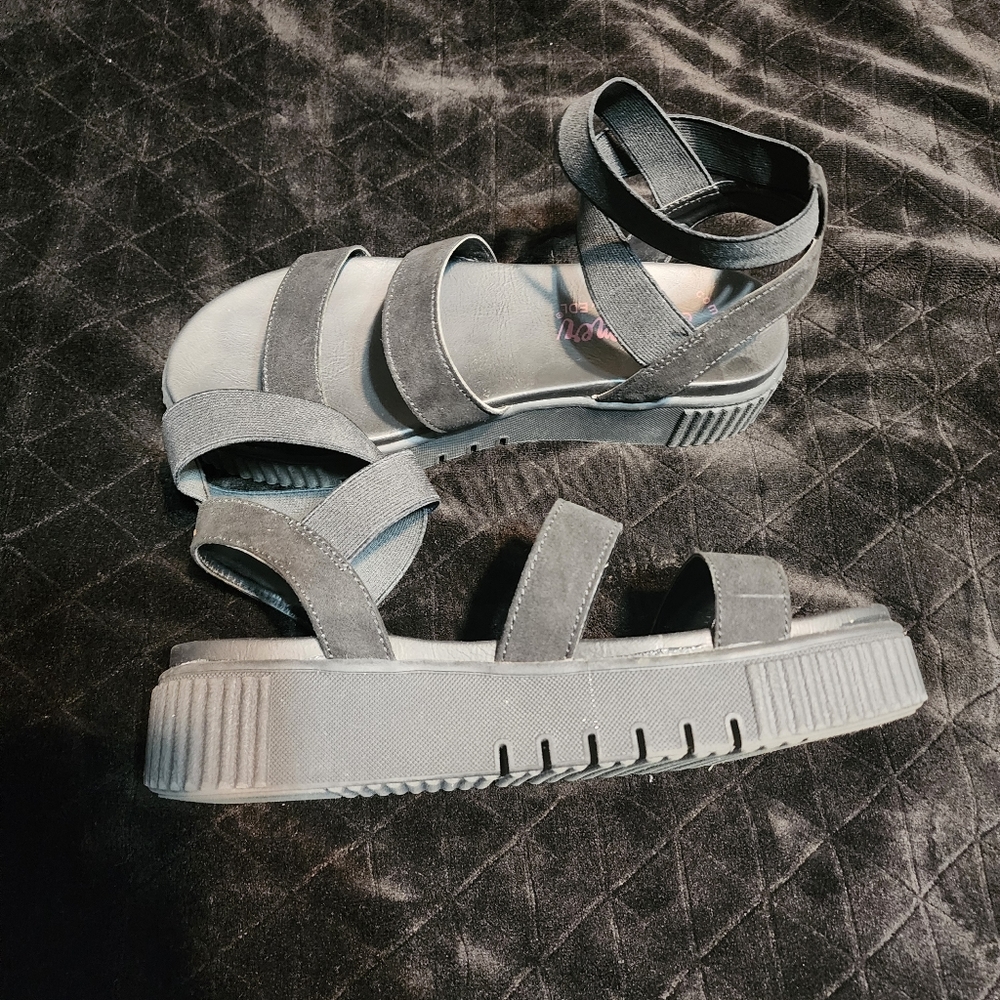 Women's Shimmer by EDL Platform Sandals